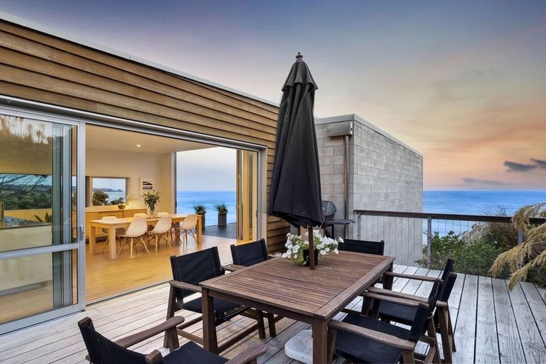 Photo of property in 932 Brighton Road, Brighton, Dunedin, 9035