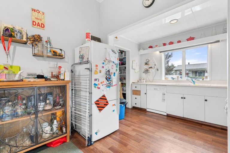 Photo of property in 270 High Street South, Carterton, 5713