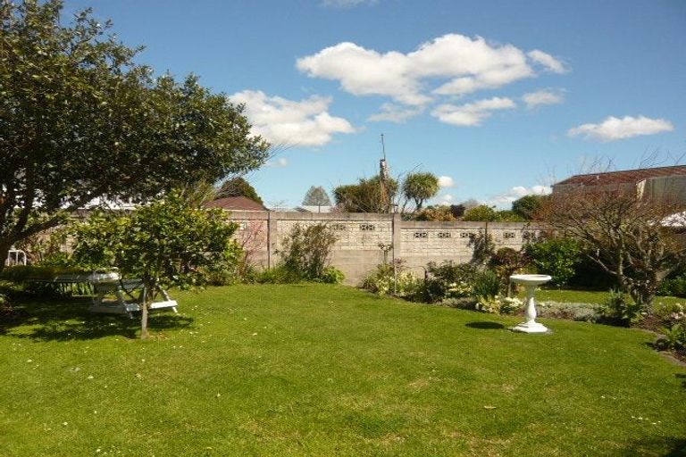 Photo of property in 3 Garnett Avenue, Forest Lake, Hamilton, 3200