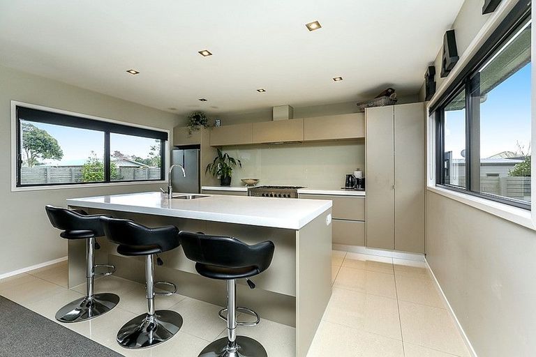 Photo of property in 111 Wairau Road, Oakura, 4314