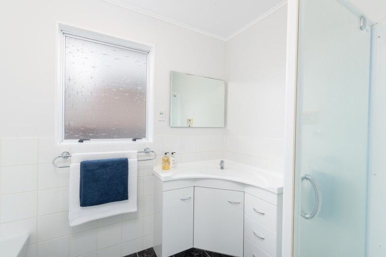 Photo of property in 71 Pasadena Crescent, Totara Park, Upper Hutt, 5018