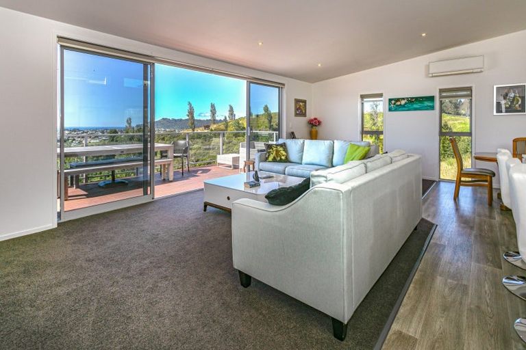 Photo of property in 111 Te Pamahue Drive, Whangamata, 3620