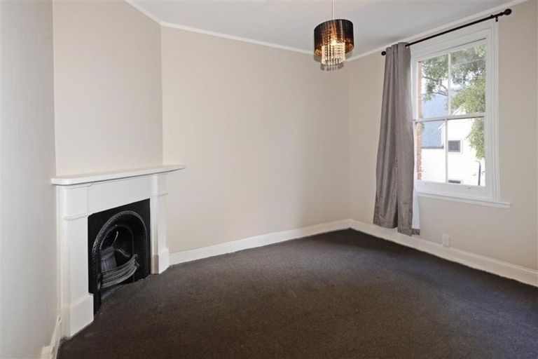 Photo of property in 70 Dundas Street, North Dunedin, Dunedin, 9016