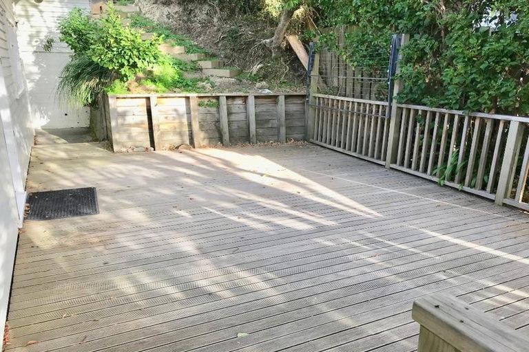 Photo of property in 12 Tawa Street, Eastbourne, Lower Hutt, 5013