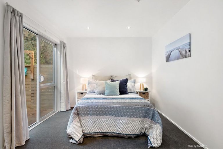 Photo of property in 55 Saddleback Grove, Karori, Wellington, 6012