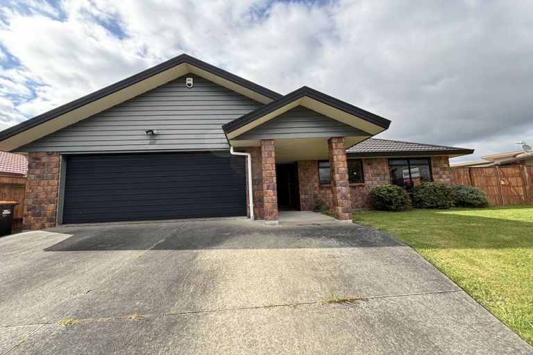 Photo of property in 64 Branigan Parade, Kelvin Grove, Palmerston North, 4414