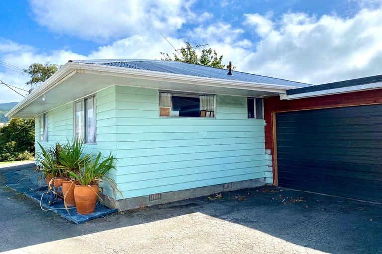 Photo of property in 95c Thackeray Street, Trentham, Upper Hutt, 5018