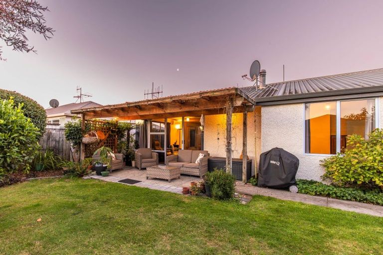 Photo of property in 4 Vining Crescent, Stoke, Nelson, 7011