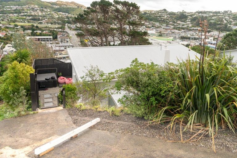 Photo of property in 28 Sheridan Terrace, Johnsonville, Wellington, 6037