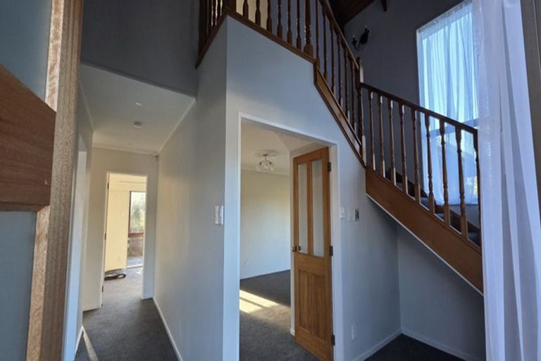 Photo of property in 2 Eclipse Lane, Whitby, Porirua, 5024