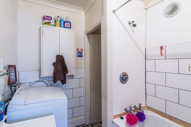 Photo of property in 21a Millward Street, Newtown, Wellington, 6021