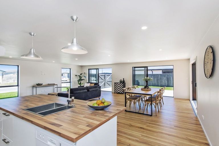 Photo of property in 6 Turin Avenue, Rolleston, 7615