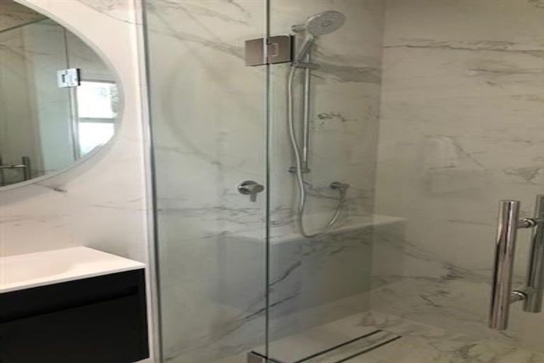 Photo of property in 24a Patteson Avenue, Mission Bay, Auckland, 1071