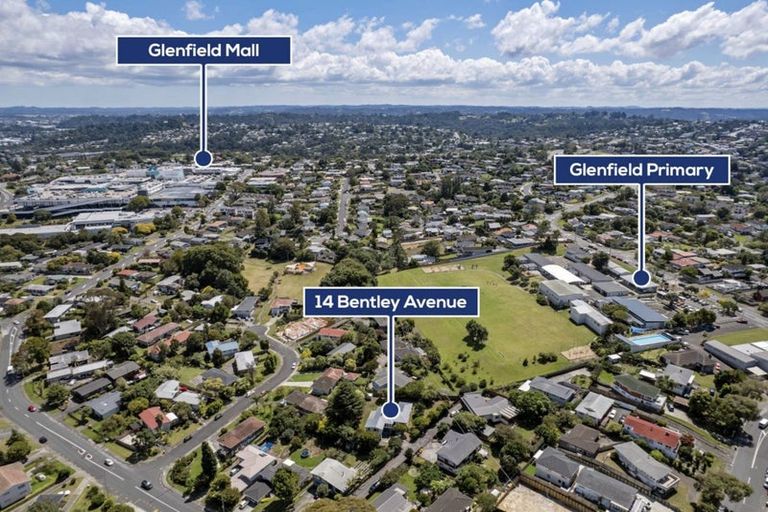Photo of property in 14 Bentley Avenue, Glenfield, Auckland, 0629