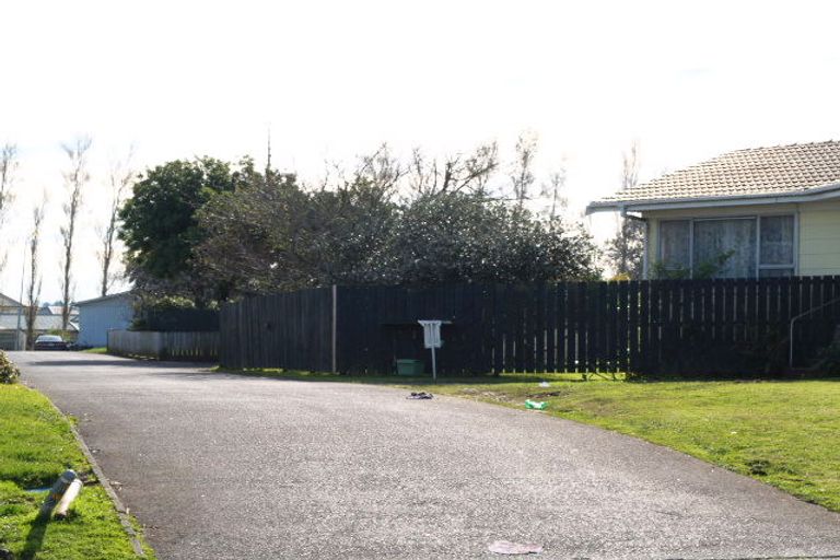 Photo of property in 42 Cottingham Crescent, Mangere East, Auckland, 2024