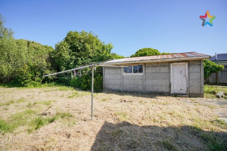 Photo of property in 11 Dyson Street, Strathern, Invercargill, 9812