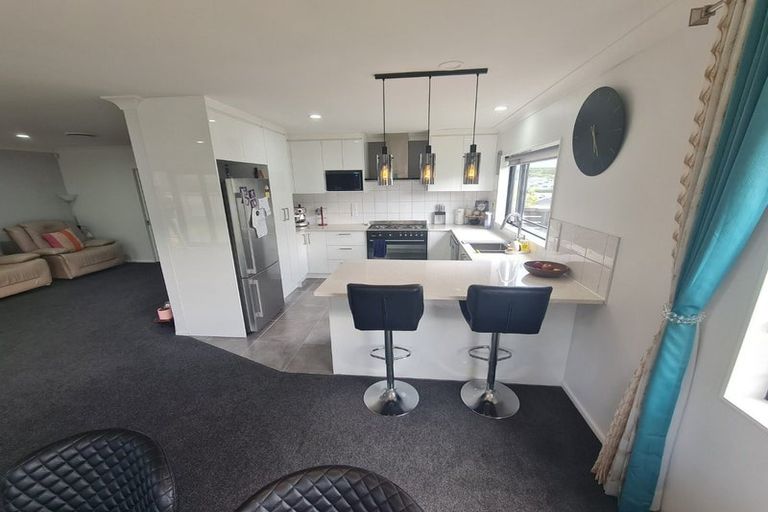 Photo of property in 47 Staithes Drive North, Whitby, Porirua, 5024
