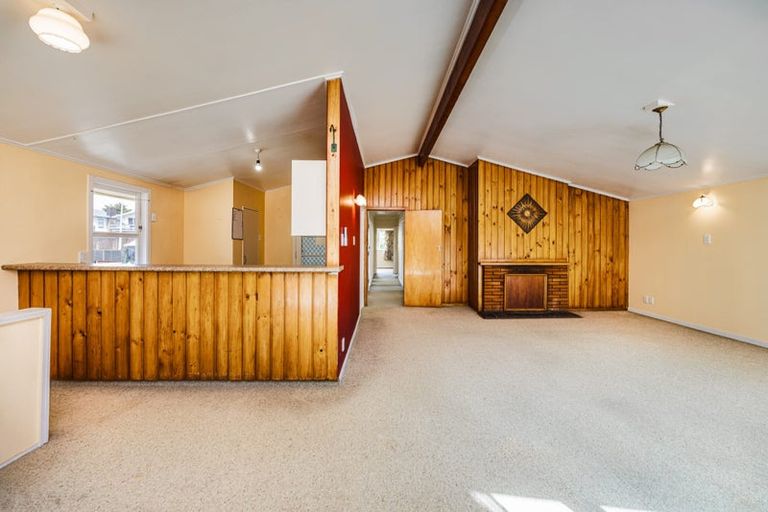 Photo of property in 46 Lawrence Crescent, Hillpark, Auckland, 2102