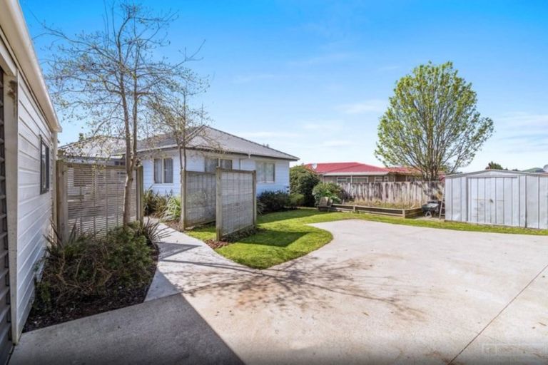 Photo of property in 5 Amethyst Place, Pukehangi, Rotorua, 3015