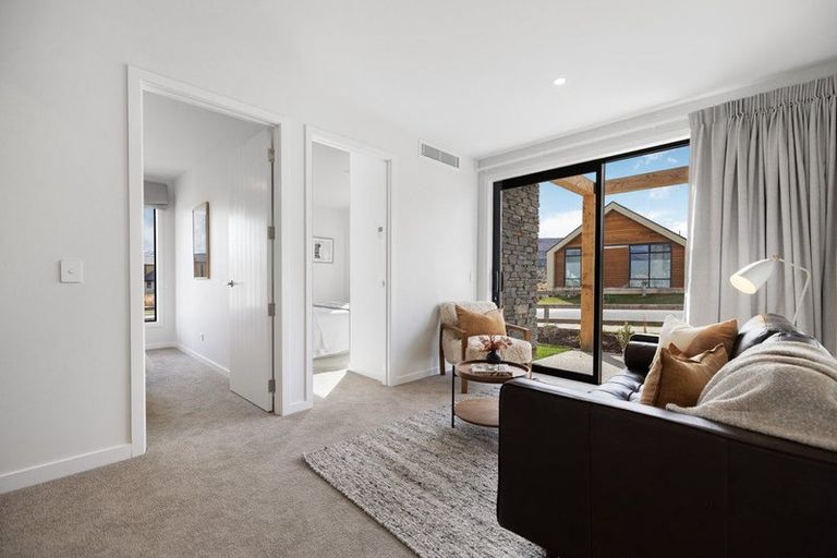 Photo of property in 2 Taurus Lane, Jacks Point, 9371