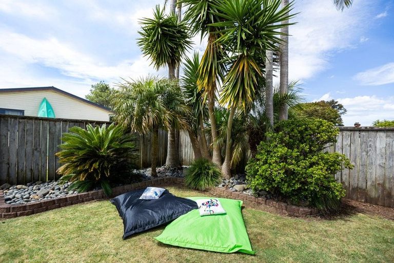 Photo of property in 45 Whitby Avenue, Whitianga, 3510