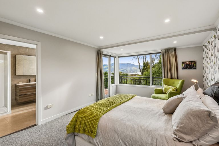 Photo of property in 30 Oxley Crescent, Broad Bay, Dunedin, 9014