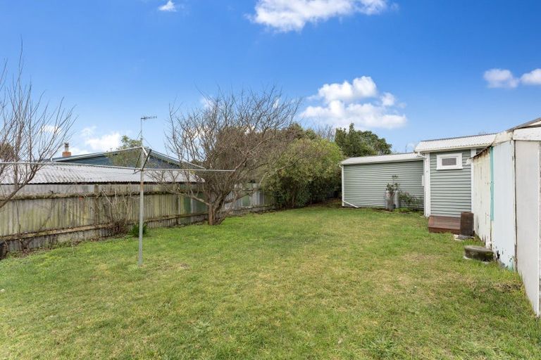 Photo of property in 27 Manuka Street, Otaki Beach, Otaki, 5512