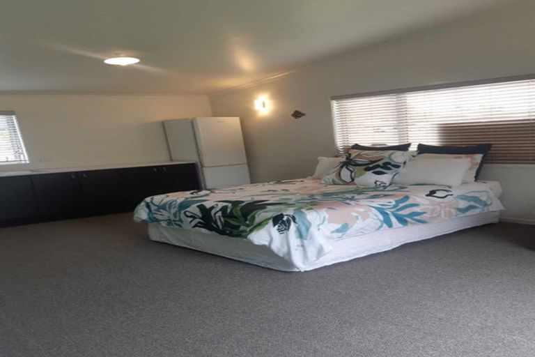 Photo of property in 20 Captain Wood Avenue, Whitianga, 3510