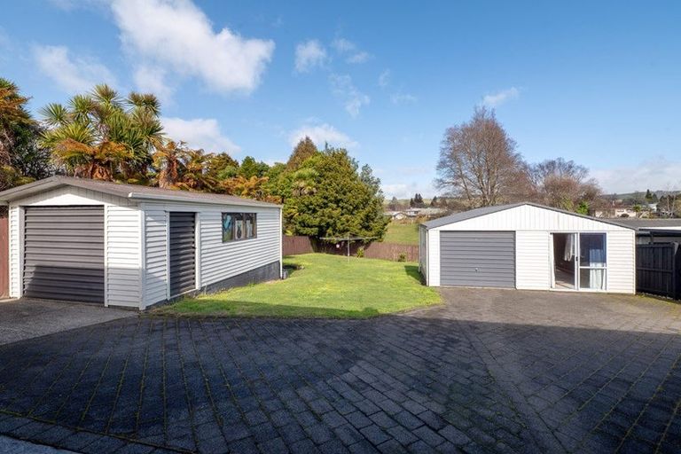 Photo of property in 24 Joanne Crescent, Pukehangi, Rotorua, 3015