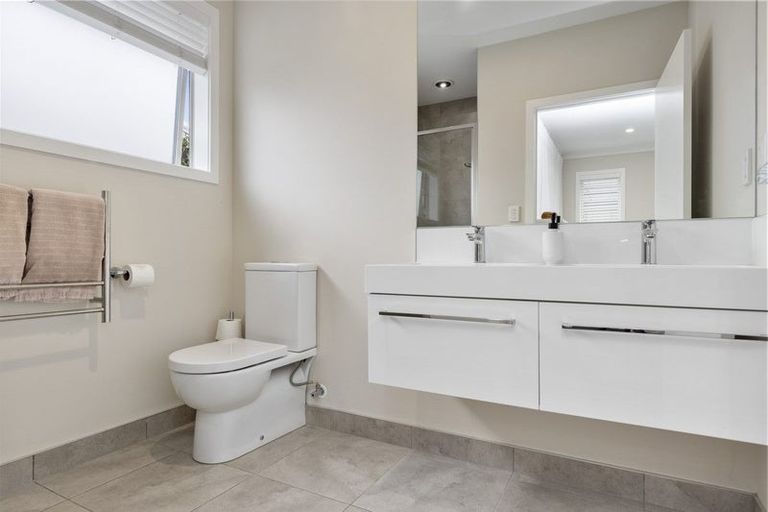 Photo of property in 11 Jarrett Terrace, Leamington, Cambridge, 3432