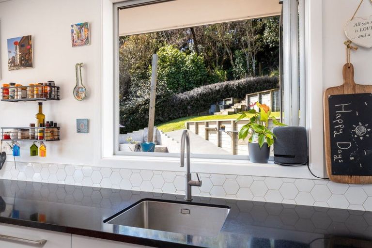 Photo of property in 15 Anne Street, Ferndale, New Plymouth, 4310