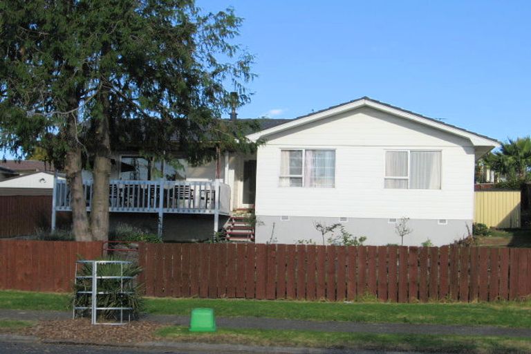 Photo of property in 78 Zelda Avenue, Clover Park, Auckland, 2023
