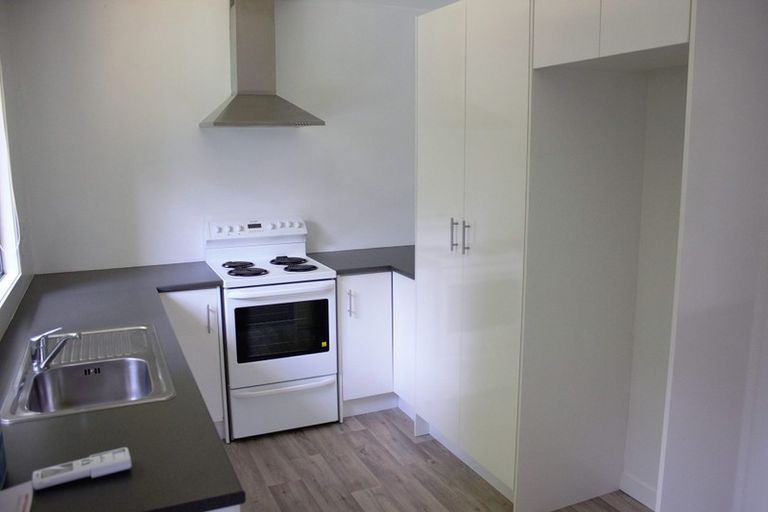 Photo of property in 27a Tirimoana Road, Te Atatu South, Auckland, 0602