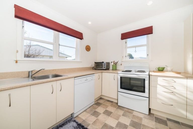 Photo of property in 113 Stanford Street North, Ashhurst, 4810