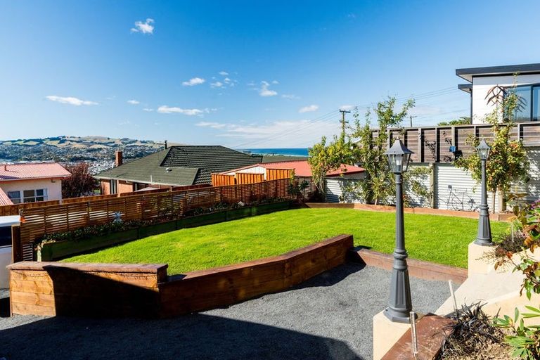 Photo of property in 24 Bangor Terrace, Kew, Dunedin, 9012