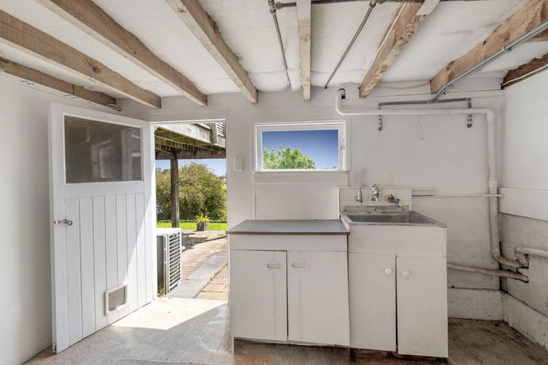 Photo of property in 9 Norfolk Road, Stanmore Bay, Whangaparaoa, 0932