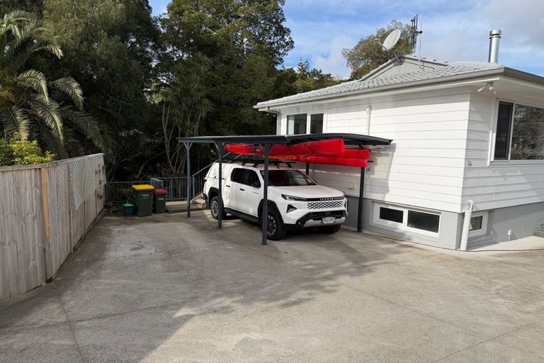 Photo of property in 54 Vandeleur Avenue, Birkdale, Auckland, 0626