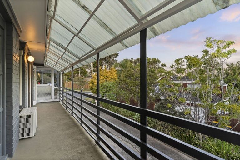 Photo of property in 1/420 Beach Road, Mairangi Bay, Auckland, 0630