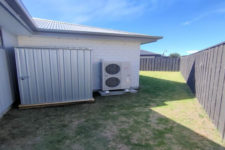 Photo of property in 12 Joslen Way, Kaiapoi, 7630