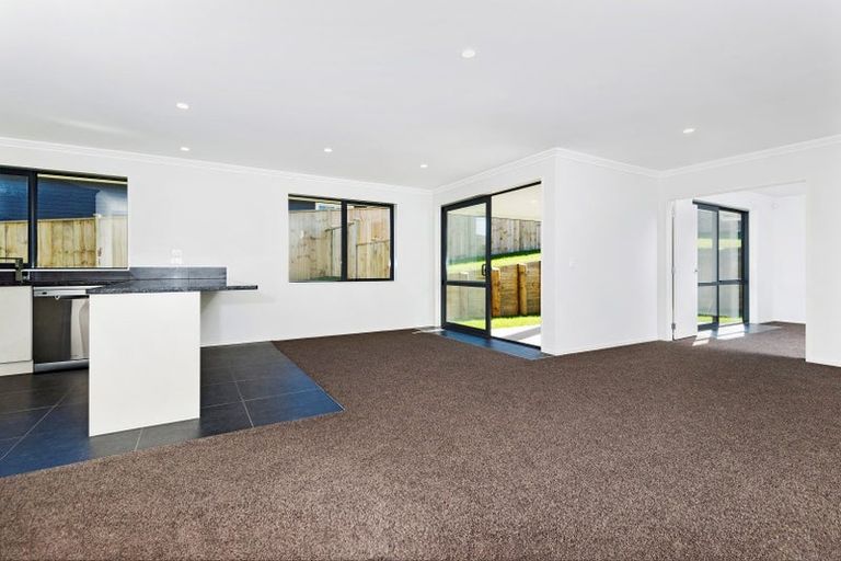 Photo of property in 31 Raithburn Terrace, Pokeno, 2402