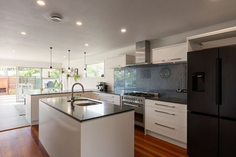 Photo of property in 10 Jennifer Place, Chartwell, Hamilton, 3210