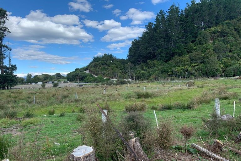 Photo of property in 290 Arthurstown Road, Ruatapu, Hokitika, 7883