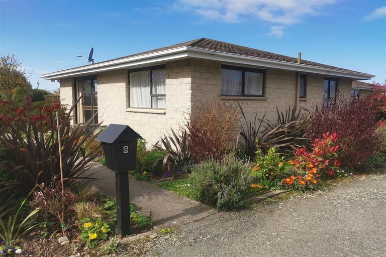Photo of property in 8 Browns Avenue, Waimate, 7924