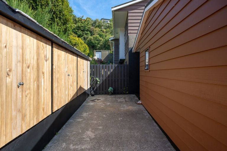 Photo of property in 46a Cambrian Street, Churton Park, Wellington, 6037