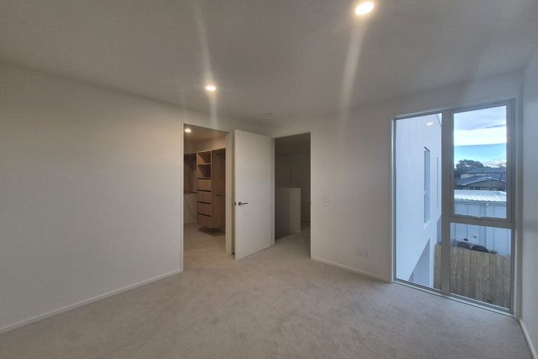Photo of property in 2/36 Evesham Crescent, Spreydon, Christchurch, 8024