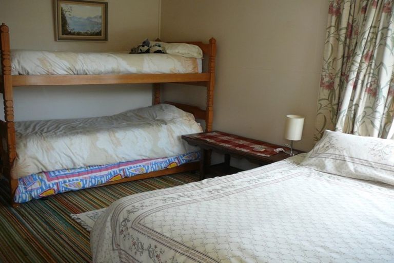 Photo of property in 8 Parekarangaranga Street, Motuoapa, Turangi, 3382