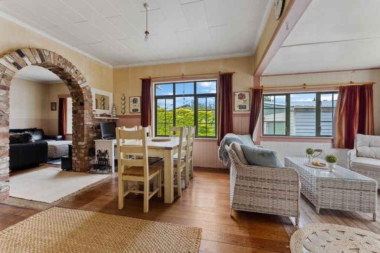 Photo of property in 194b Rata Street, Inglewood, 4330