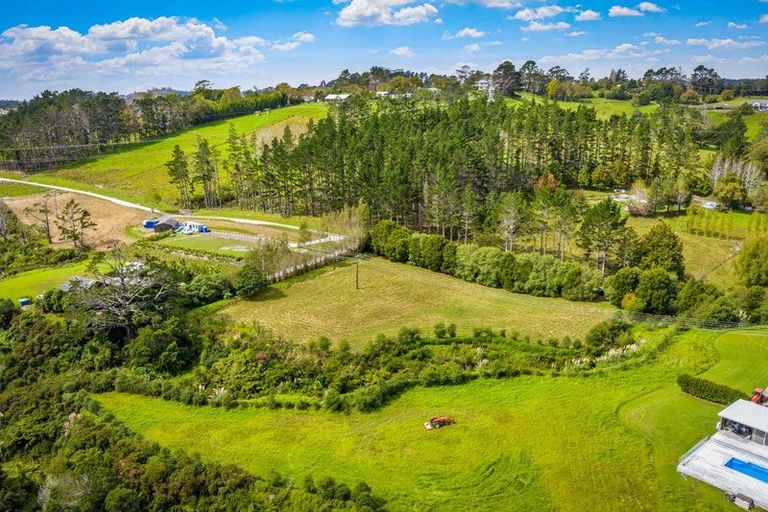 Photo of property in 1/105f Newman Road, Stillwater, Silverdale, 0993