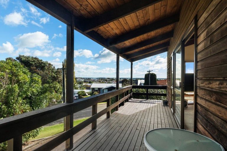 Photo of property in 151 Hinewa Road, Otumoetai, Tauranga, 3110