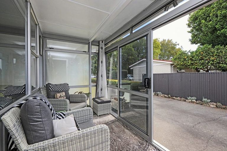 Photo of property in 2/707 Roberts Street, Hastings, 4122